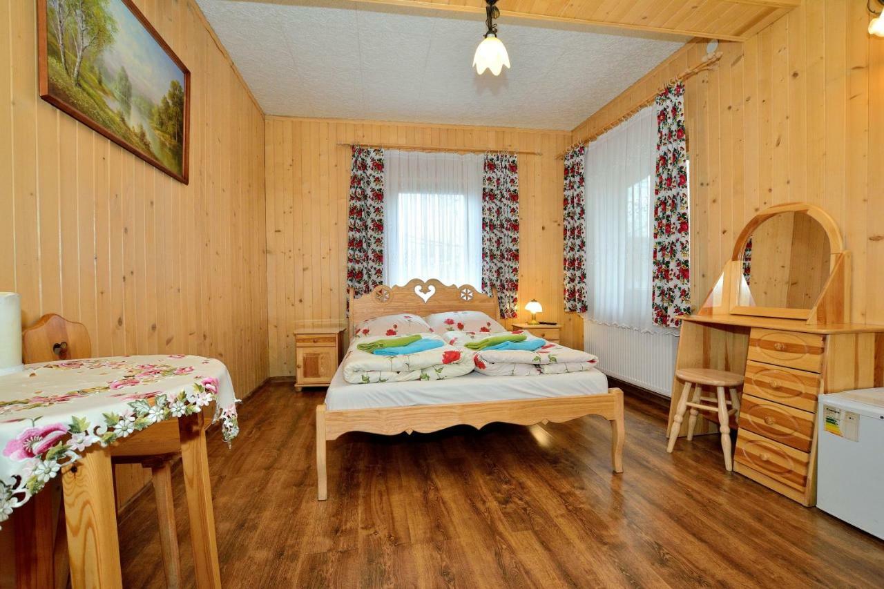 Wesola Chatka Zakopane - Krupowki 37A -Centrum Extérieur photo